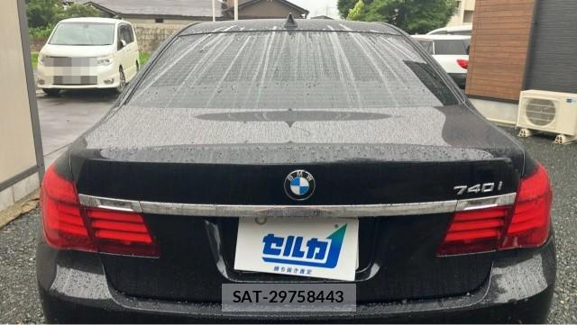 Bmw 7 SERIES 2014-05 8281470-1