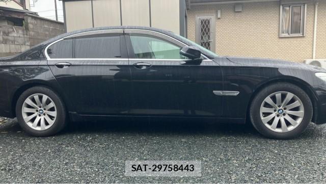 Bmw 7 SERIES 2014-05 8281470-10