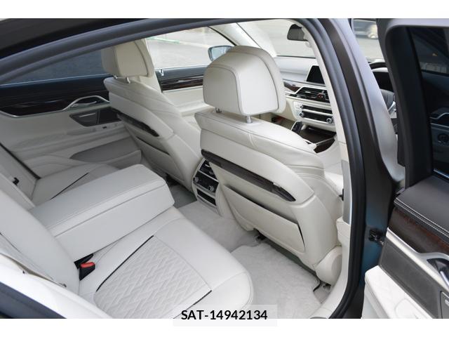 Bmw 7 SERIES 2020-02 8283231-4