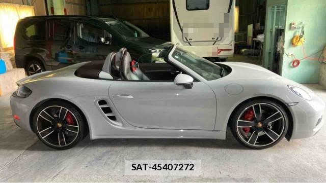 Porsche 718 Boxster 2019-07 8282471-3
