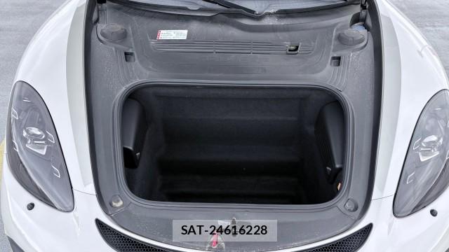 Porsche 718 Spyder 2021-02 8282041-14