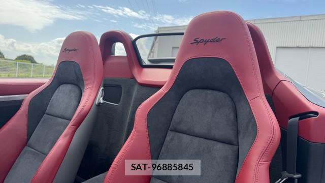 Porsche 718 Spyder 2021-02 8282256-5