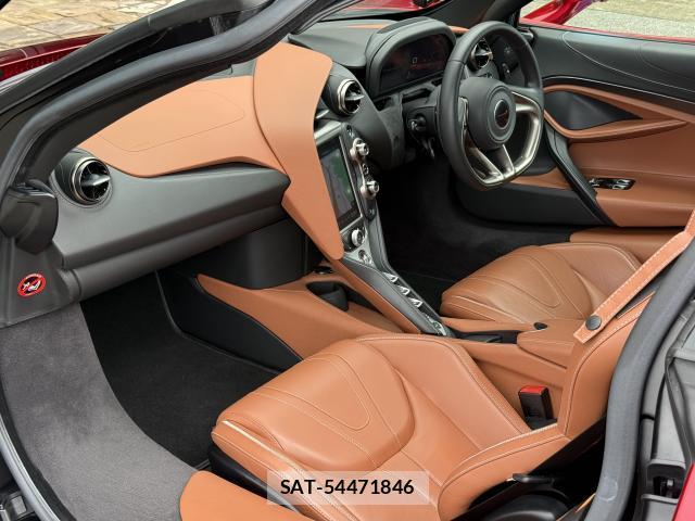 McLaren 720S 2018-01 8277498-10