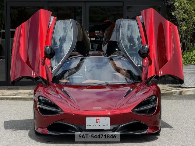 McLaren 720S 2018-01 8277498-11
