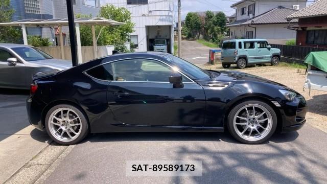 Toyota 86 2015-01 8277182-10