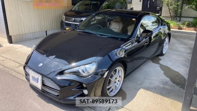 Toyota 86 2015-01 8277182-11