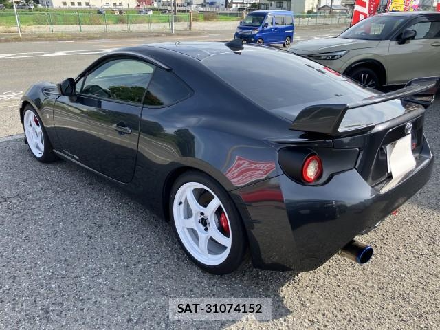 Toyota 86 2018-12 8279006-14