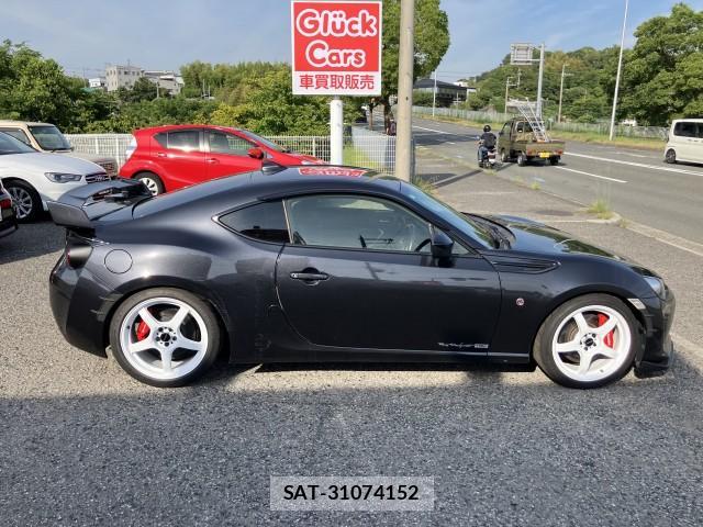 Toyota 86 2018-12 8279006-16