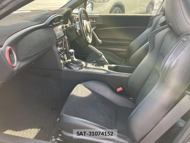 Toyota 86 2018-12 8279006-3