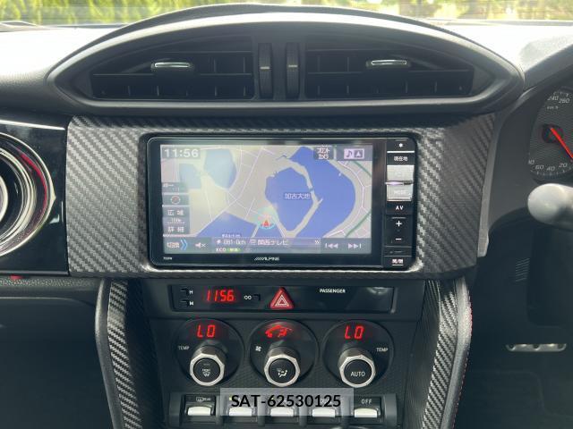 Toyota 86 2015-04 8279127-11