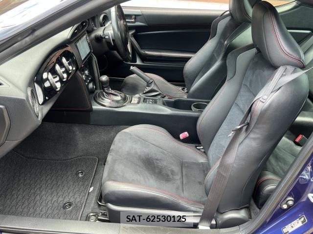 Toyota 86 2015-04 8279127-14