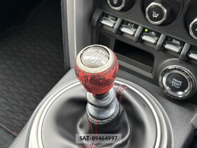 Toyota 86 2013-04 8279175-10