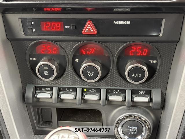 Toyota 86 2013-04 8279175-11