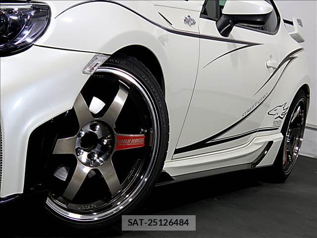 Toyota 86 2012-09 8281224-16