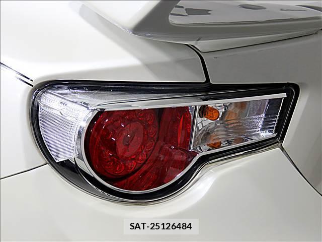 Toyota 86 2012-09 8281224-9