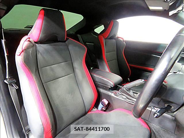 Toyota 86 2019-06 8281257-11