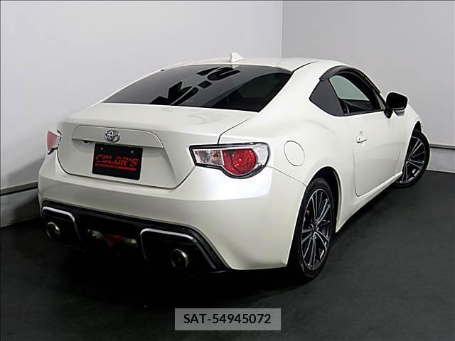 Toyota 86 2012-07 8281258-2