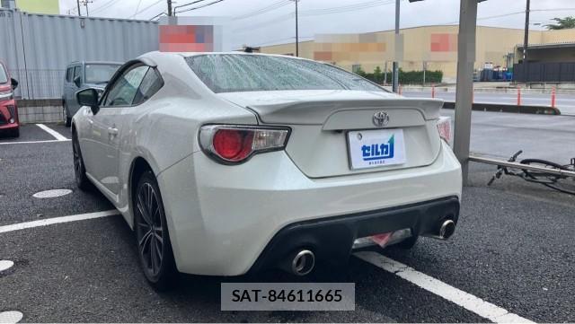 Toyota 86 2013-08 8281361-13