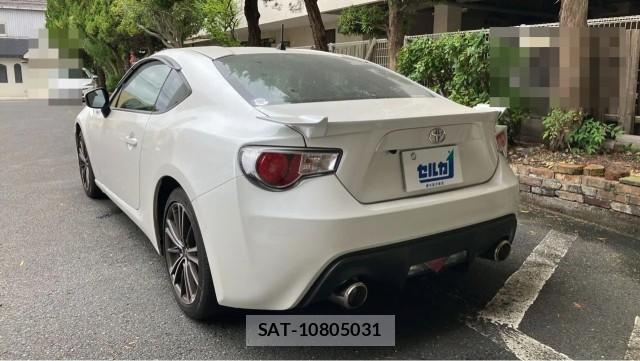 Toyota 86 2013-11 8281650-13