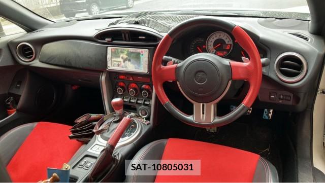 Toyota 86 2013-11 8281650-2
