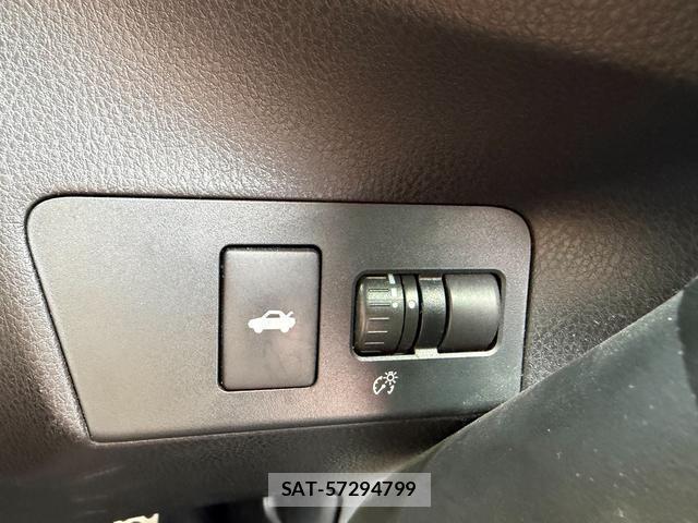 Toyota 86 2012-12 8284051-10