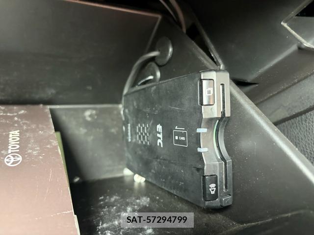 Toyota 86 2012-12 8284051-11