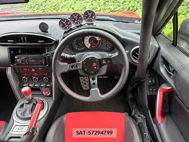 Toyota 86 2012-12 8284051-7