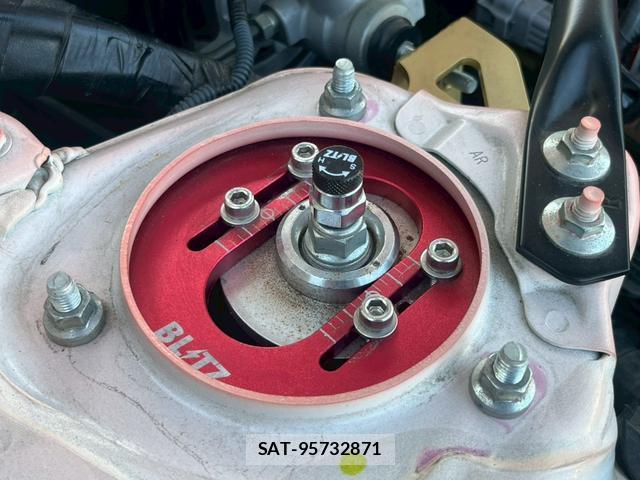Toyota 86 2017-03 8284059-13