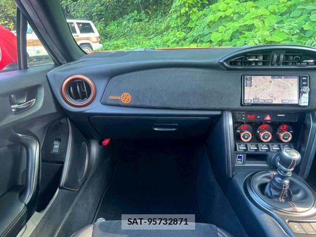 Toyota 86 2017-03 8284059-5