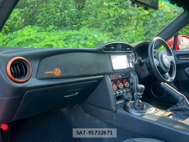 Toyota 86 2017-03 8284059-7