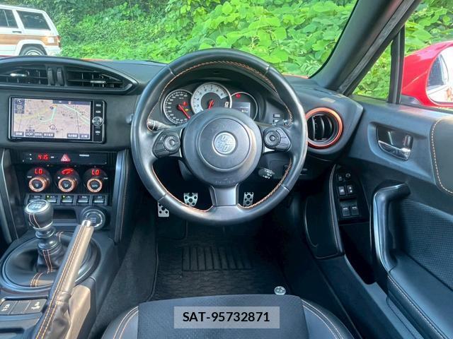 Toyota 86 2017-03 8284059-9