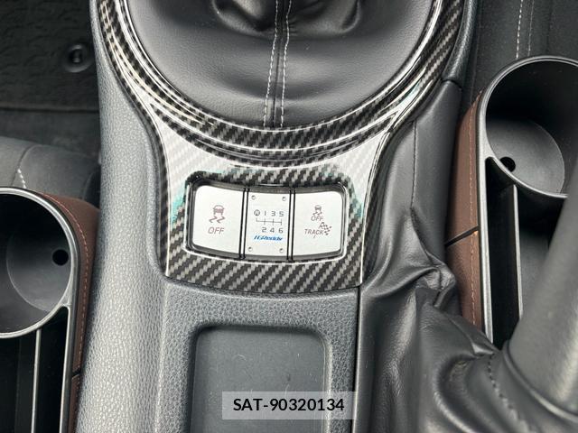 Toyota 86 2017-07 8284066-4