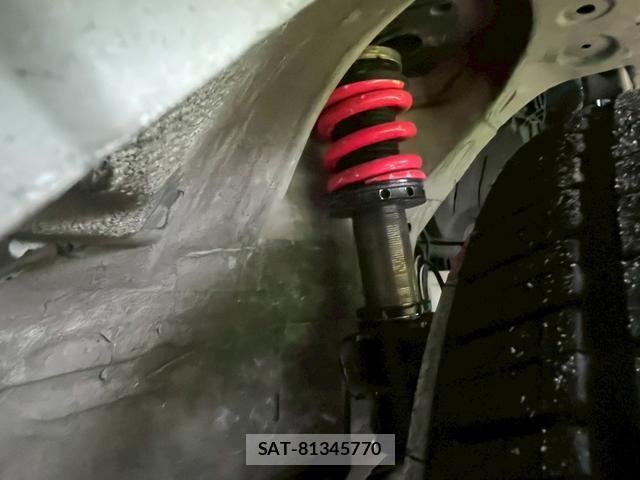 Toyota 86 2012-07 8284070-12