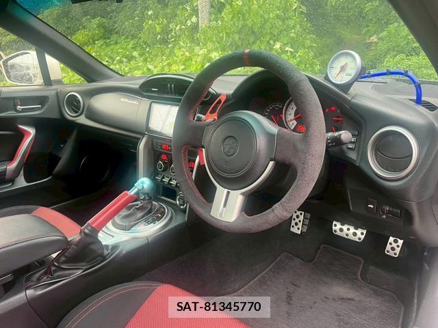 Toyota 86 2012-07 8284070-2