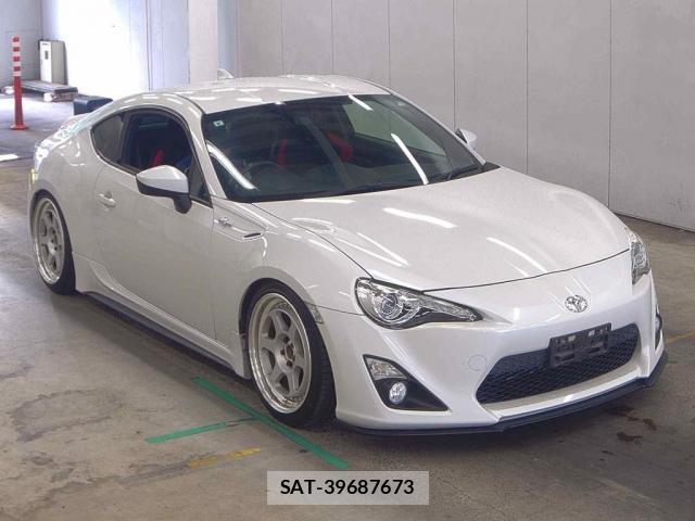 Toyota 86 2015-08 8284699-0