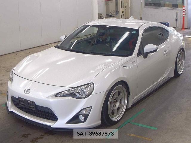 Toyota 86 2015-08 8284699-4