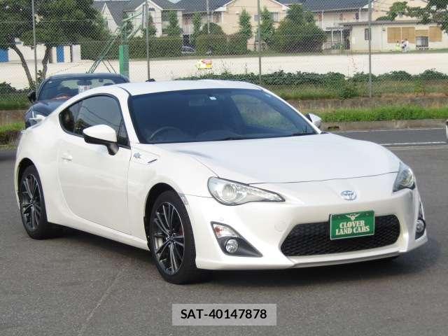 Toyota 86 2013-05 8285418-1