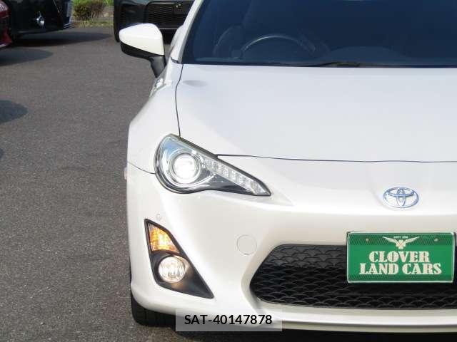 Toyota 86 2013-05 8285418-12