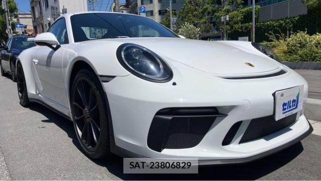 Porsche 911 2018-12 8280648-11