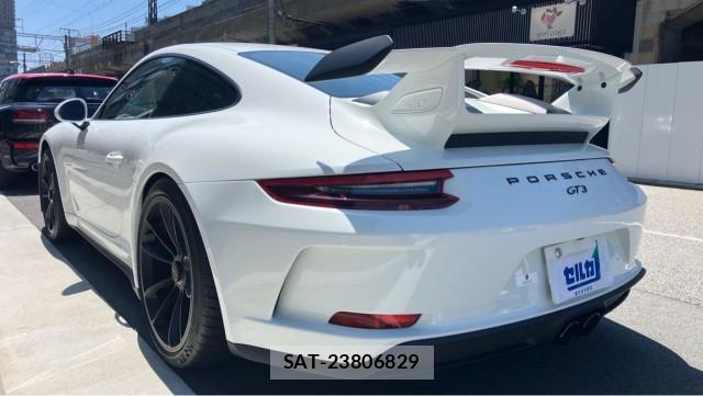 Porsche 911 2018-12 8280648-13