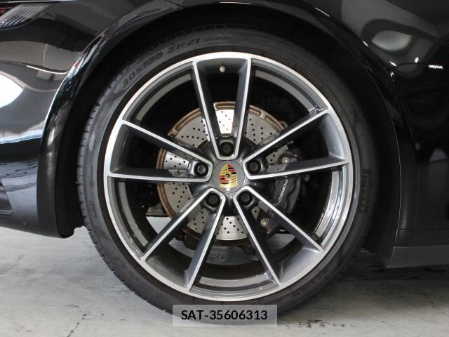 Porsche 911 2020-06 8280793-16
