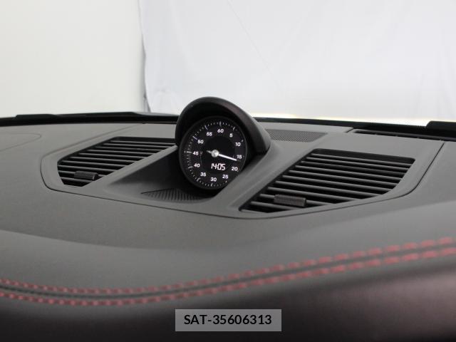 Porsche 911 2020-06 8280793-3