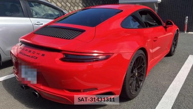 Porsche 911 2018-01 8280942-12