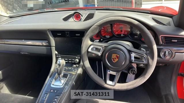 Porsche 911 2018-01 8280942-2