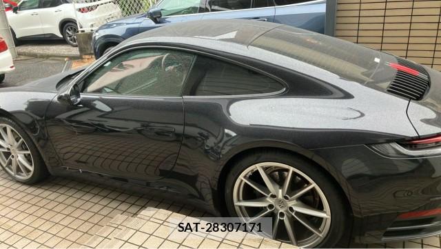Porsche 911 2020-12 8281496-10