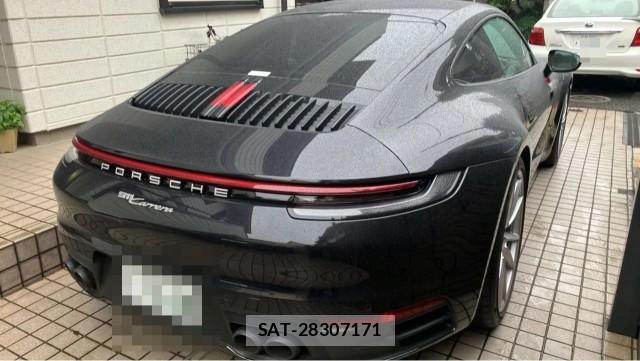 Porsche 911 2020-12 8281496-12