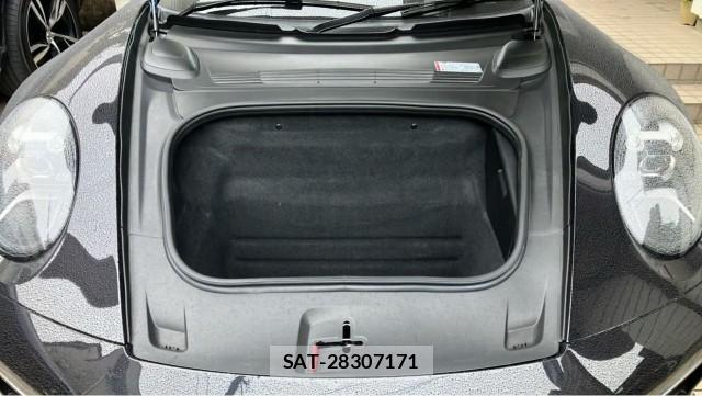 Porsche 911 2020-12 8281496-7