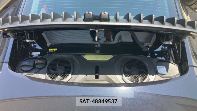 Porsche 911 2023-12 8282279-7