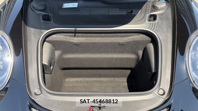 Porsche 911 2019-06 8282291-15