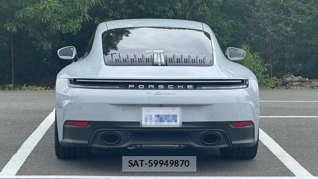 Porsche 911 2025-01 8282386-1